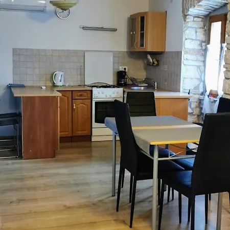 Vikendica Eti Und Mia - 13 Personen- Piscine By Interhome *